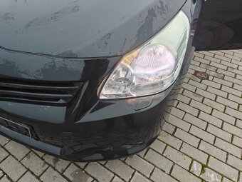 Toyota Verso 1.8 VVTi EXECUTIVE 7 mist - 9