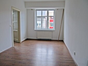 Pronájem, byt 3+1, 98 m2, Ostrava - Mariánské Hory - 9