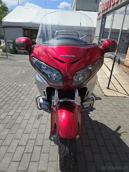 Honda GL1800 - 9