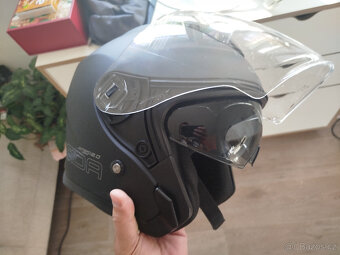 Aprilia SR gt 125 - 9