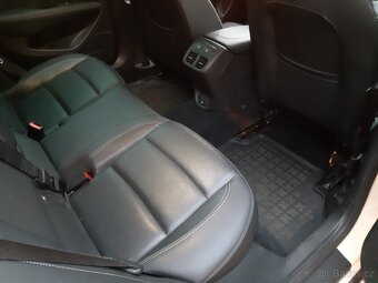 Opel Insignia b - 9