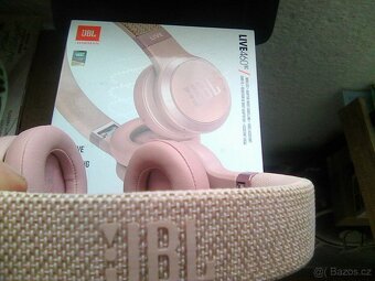 ezdrátová Bluetooth růžová nová sluchátka Live 460NC s JBL - 9