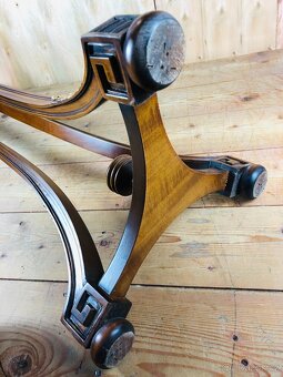 Dřevěný vysoký dekorativní stojan (NL18) - 9