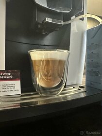 Philco automatický kávovar na zrnkovou kávu pronájem - 9