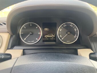 LR Discovery 4 170.000km 2012 NOVÝ MOTOR - 9