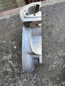 Velorex 350 - kartery motoru - 9