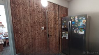 Útulný byt 2+1 (68 m²) s parkovacími místy a zahradou - 9