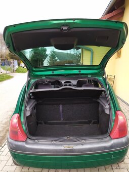 Renault Clio 1.2 - 9