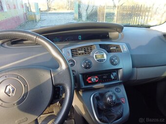 Renault Scenic - 9