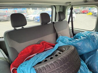 OPEL Vivaro 2.5 CDTi 107kW 8-míst WESTFALIA - 9
