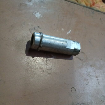 Stadion,Jawetta díly - 9