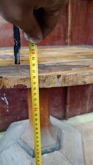 Starožitný Stůl na Jedné Noze – Vhodný k Renovaci - 9