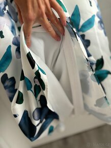 Nové šaty Jake's - 9