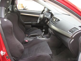 Mitsubishi Lancer 1.6i 117PS Invite Sport M/T - 9