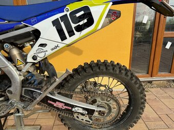 Yamahu WR 250 F - 9