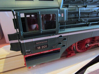 Parní lokomotiva KM1 BR 18 201 Gauge 1 101863 jako nová orig - 9
