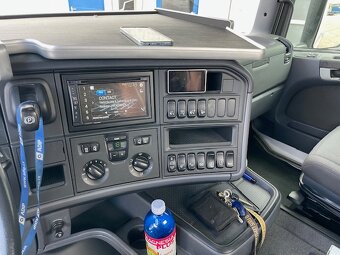 SCANIA R410 LA 4x2 MEB - 9