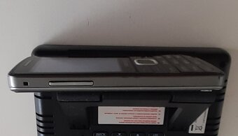 Samsung GT-S5610 - 9