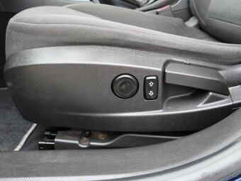 Opel Insignia 2.0 CDTi , 96 kW nafta, 2015 - 9