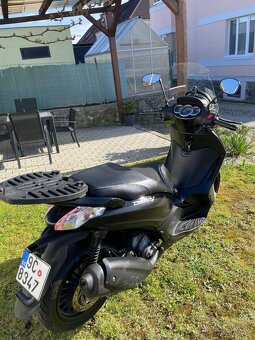 Piaggio Beverly 300 - 9