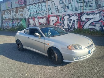 Hyundai coupe Tiburon 2.7 V6 - 9