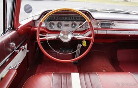1960 Pontiac Ventura Flattop - 9