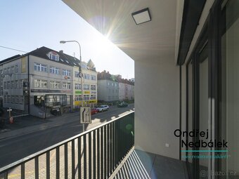 Prodej byty 1+kk, 40 m2 - Zlín, ev.č. 22605 - 9