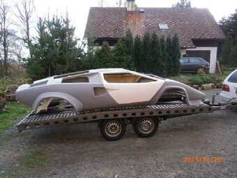 Laminátový skelet Lamborghini Countach. - 9