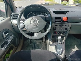 RENAULT THALIA II 1.2 55 KW 2010 LPG - 9