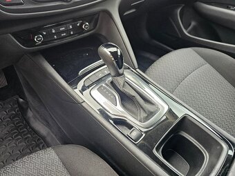 Insignia 2.0CDTi 125kW Automat ČR NOVÉ - 9