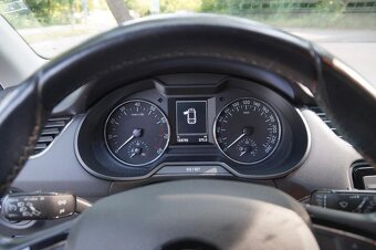 Octavia III combi 1.4 TSI multifunkce tažné výhřev sedacek - 9