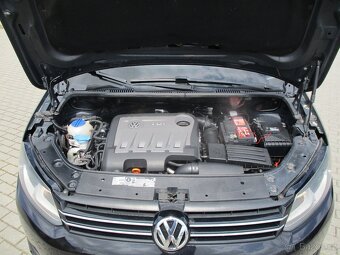 VW TOURAN 1,6TDI TDi 77kw Klimatr. 6rychlostí 2011 - 9