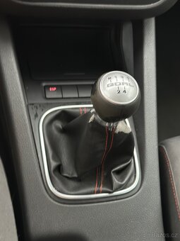 Volkswagen Golf V - 9