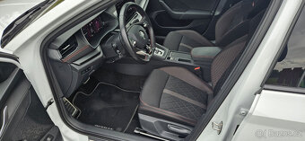 Škoda Octavia IV RS 2,0 TSI 195 kW facelift - 9