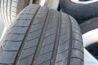 original hezka prohnuta alu kola VW letni a Audi Skoda Seat - 9