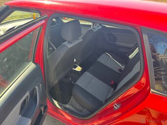 Škoda fabia 2, 1.2 HTP combi - 9