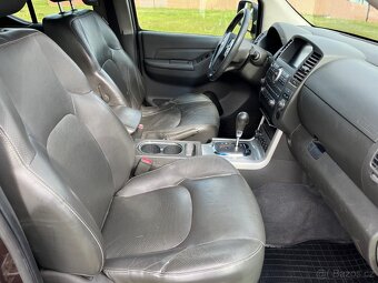 Nissan Navara D40 3,0DCI V6 170kw DOUBLECAB AUTOMAT KŮŽE 4X4 - 9
