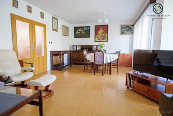 Prodej rodinného domu 375 m², pozemek 123 m² Praha - Háje - 9