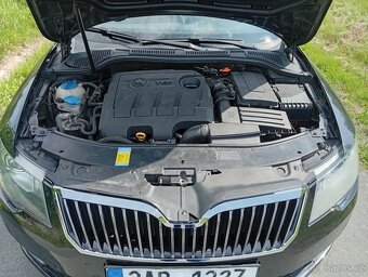 Škoda Superb 1.6 TDI r.v 2013 pojízdný nová stk - 9