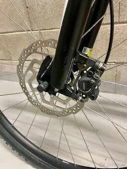 Specialized Rockhopper Sport 29” (2018), vel. M - 9