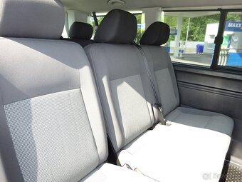 Volkswagen Caravelle 2,0TDi-9 MÍST - 9
