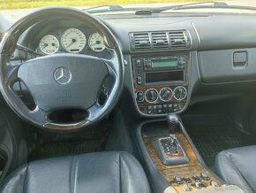 Mercedes ML 55 AMG V8 347 koní - 9