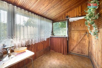 Prodej chaty, 72 m², Houska - 9