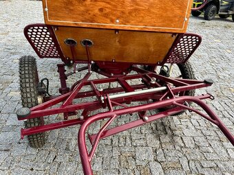 téměř nová wagoneta - 9
