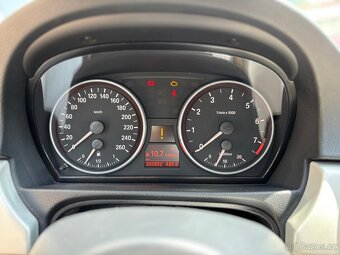 BMW E90 330i N52 M-PAKET - 9