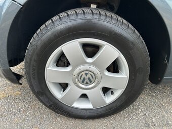 VW CADDY 1.6 75KW 2008 DIGI KLIMA VYHŘÍVANÉ SEDADLA 7 MÍST - 9