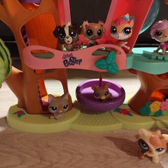 LPS stromový domeček spoustu zvířátek a doplňky - 9