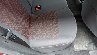 Prodám autopotahy Dacia Duster 2019 - 9