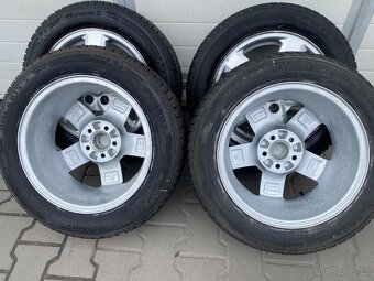 185/60R15 - 9