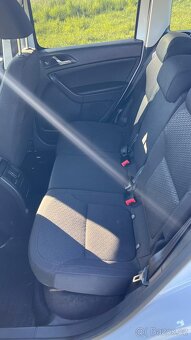 ŠKODA YETI 2.0TDI DSG 4x4 model 2018 110kw LED XENONY TAŽNÉ - 9